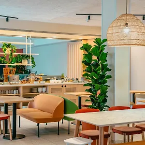 Hotel Kyriad Palais Des Congres - Velodrome - Ibis Styles A Partir Du 13 Mai 2025, Marseilles